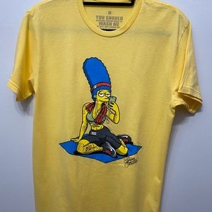 Superfresh Clothes Fit Marge shirt